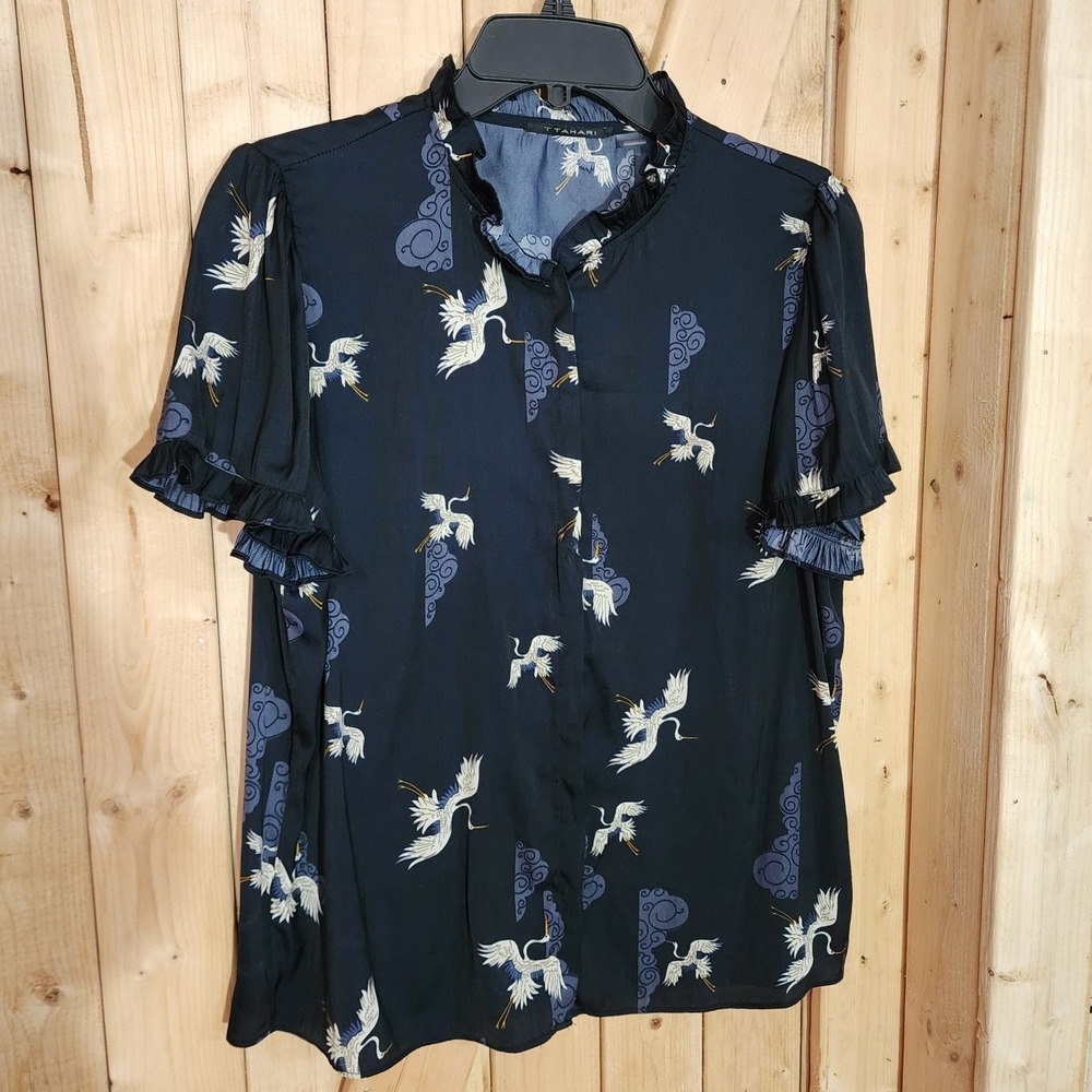 T Tahari Womens Crane Bird Cloud Print Ruffle Neck Blouse black button-up Large